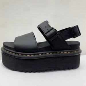Doc Martens Voss Quad Platform Sandal Sz 9
